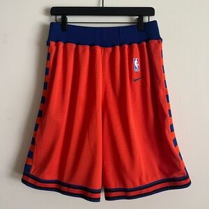 Nike NBA Knicks Throwback Rewind Basketball Shorts - M